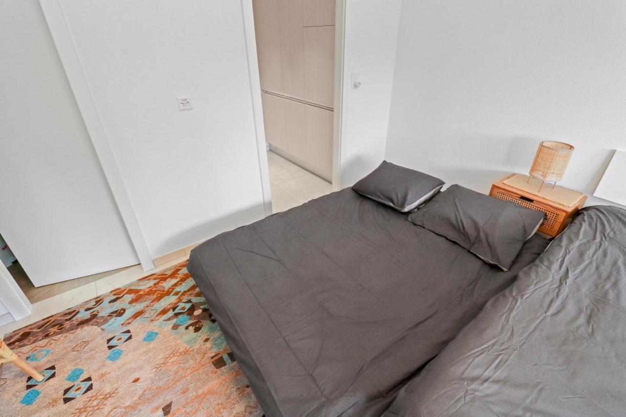 Paisible Et Chaleureux Apartment *